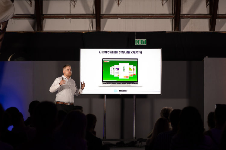 Ziga-Komac-the-Weekend-Media-Festival-on-personalization-and-the-SPAR-Tailormade-project-iPROM-Expert-opinions